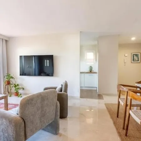 La Ruleta Apartment *